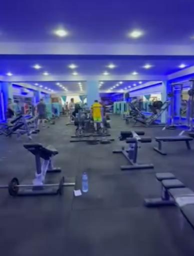 عکس باشگاه بدنسازی یونیک 