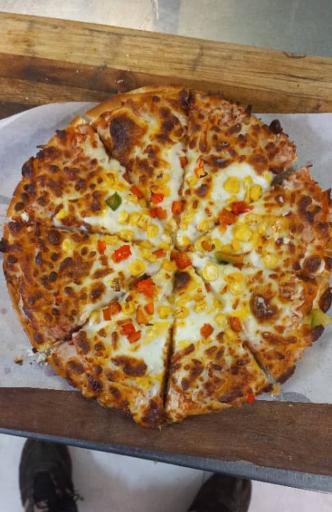 عکس پیتزا ساندویچ چیتگر 