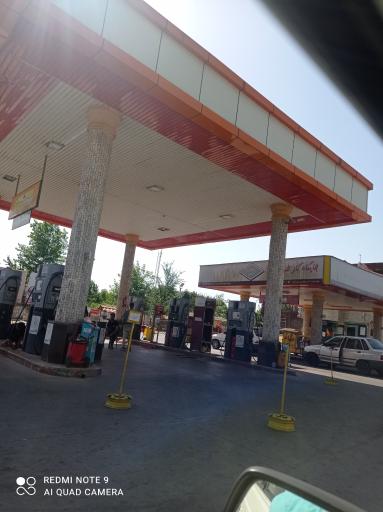 عکس پمپ بنزین و گاز CNG پدیده لیشاوندان