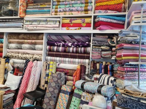 فروشگاه پرده و کالای خواب بارا