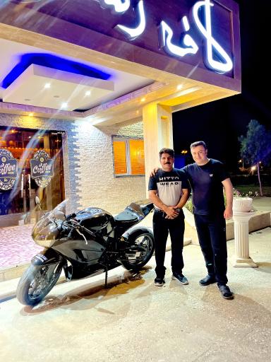 عکس کافه و رستوران پرواز