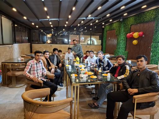 عکس هتل طاووس طلایی
