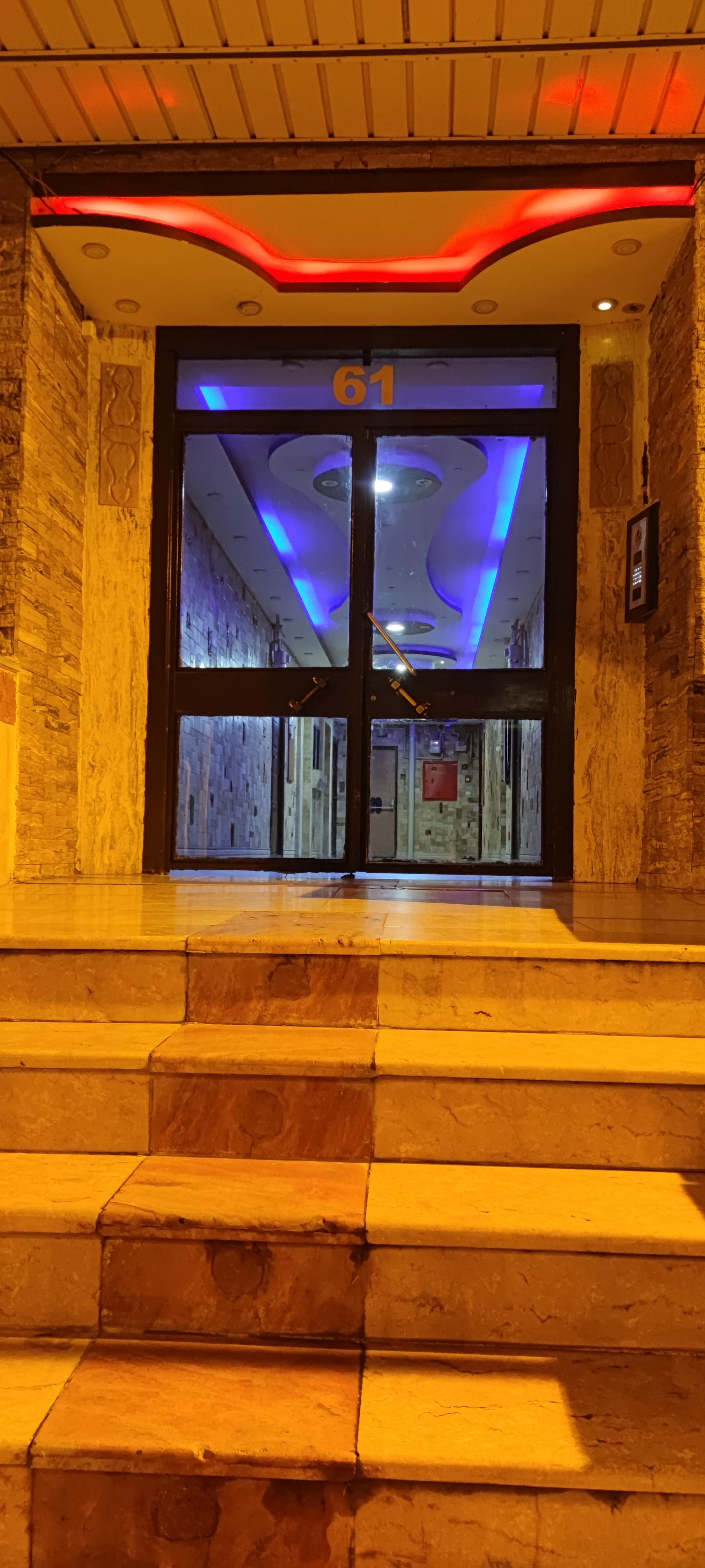 عکس بلوک C 61