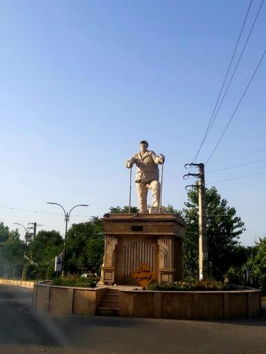 عکس میدان کوهنورد