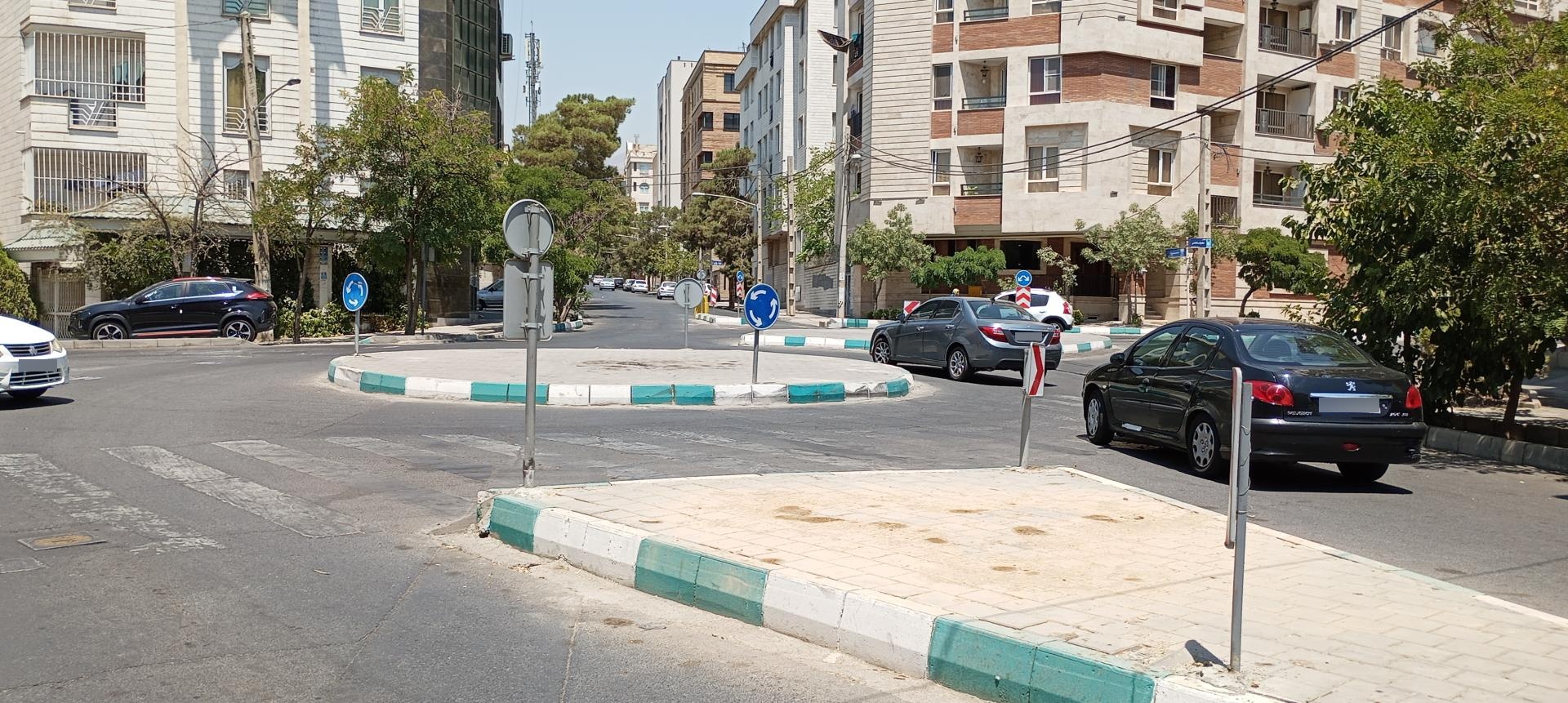 عکس میدان سرو