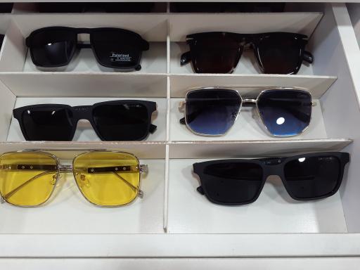 عکس فروشگاه عینک چشمان من