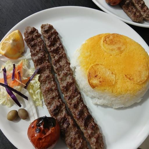 عکس چلو کبابی و کترینگ سید و پسران