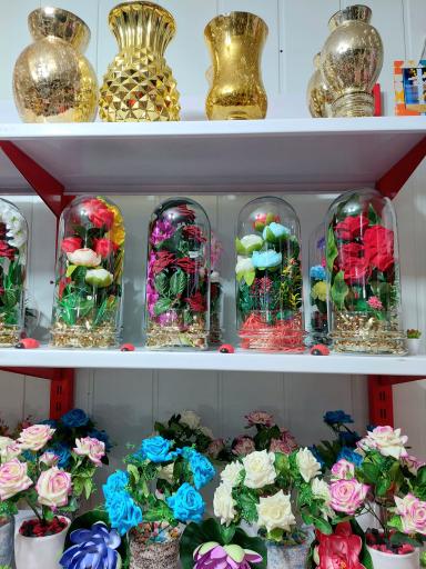 عکس گل هشتگرد ( کادو باکس گل لیلیوم )