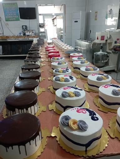 عکس شیرینی سرای یاس