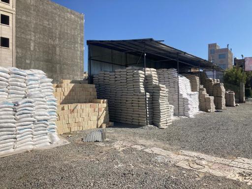 عکس مصالح ساختمانی مردی 