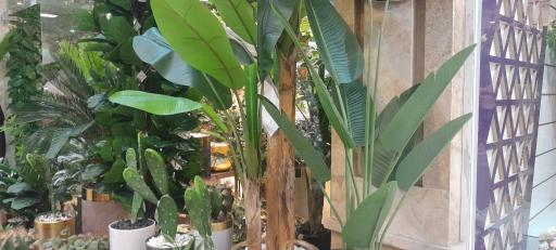 عکس بازار گل مصنوعی ثامن