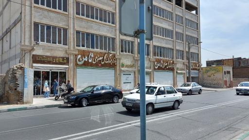 عکس بازار گل مصنوعی ثامن