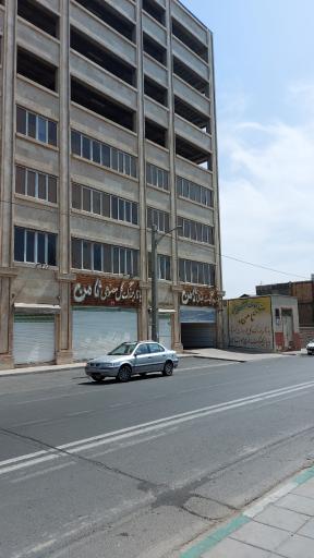 عکس بازار گل مصنوعی ثامن