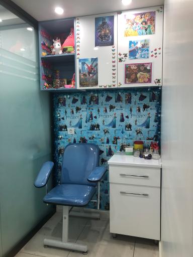 عکس آزمایشگاه پاتوبیولوژی آل یاسین