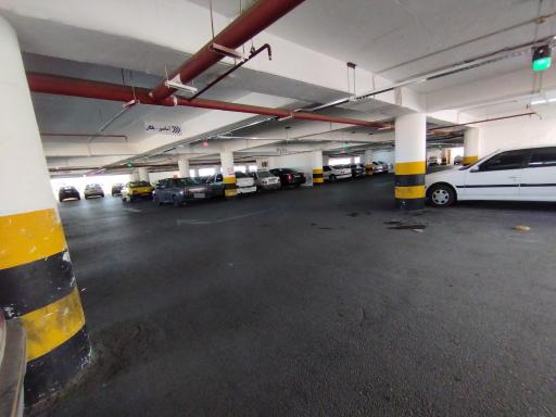 عکس پارکینگ طبقاتی طالقانی
