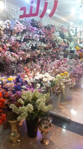 عکس بازار گل مصنوعی ثامن