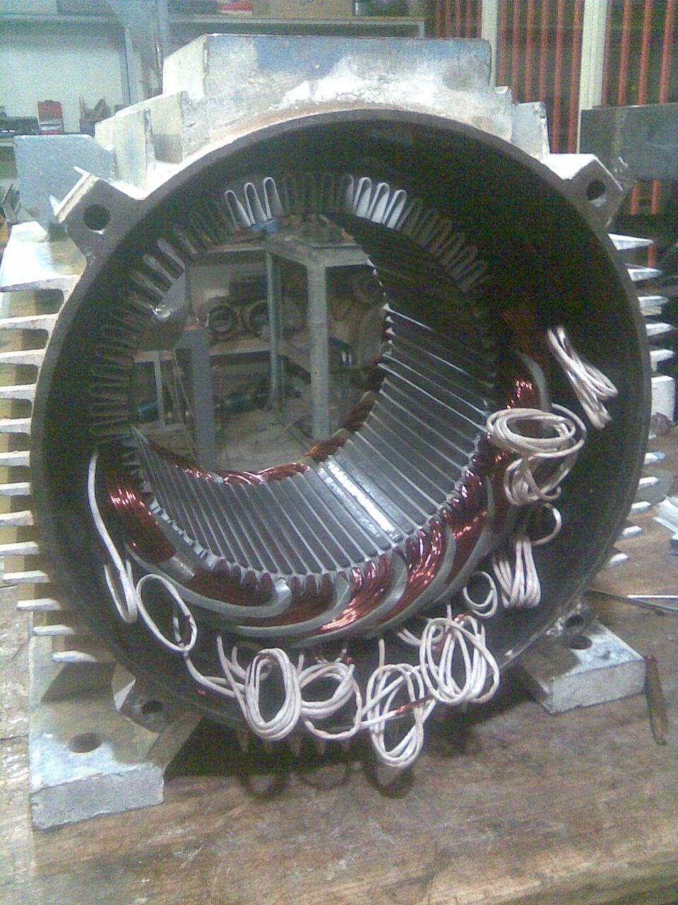 عکس سیم پیچی و برق صنعتی توان تکنیک 