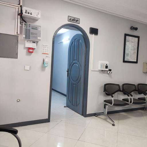 عکس آزمایشگاه پاتولوژی نور