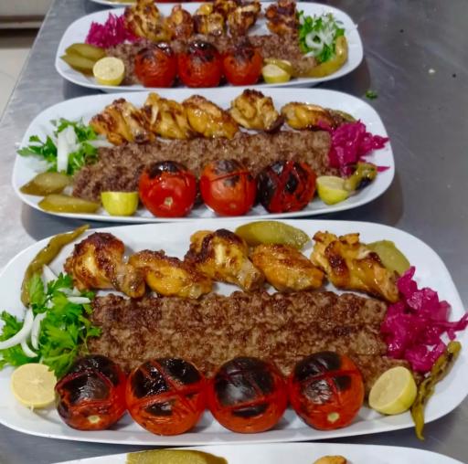 عکس کباب خان‌زاده