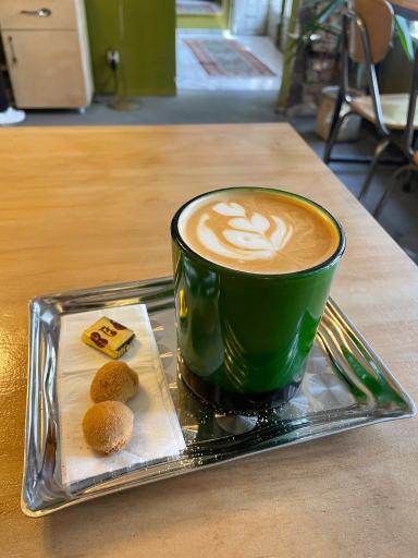 عکس کافه ملی