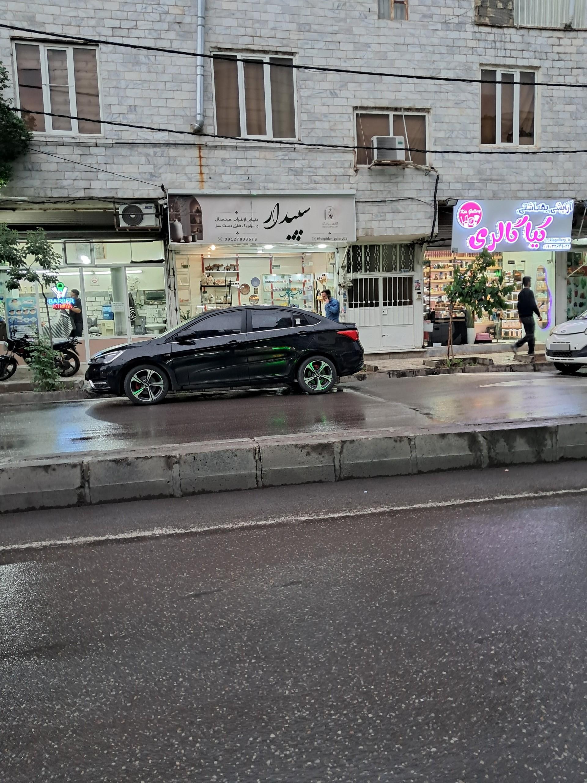 عکس گالری سرامیک سپیدار