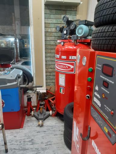 عکس رینگ و لاستیک و آپاراتی فرامرزی در زیتون