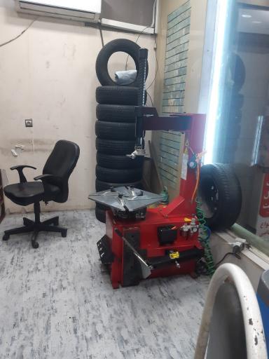 عکس رینگ و لاستیک و آپاراتی فرامرزی در زیتون