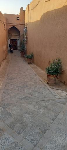 عکس اقامتگاه بومگردی نقره یزد