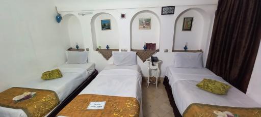 عکس اقامتگاه بومگردی نقره یزد