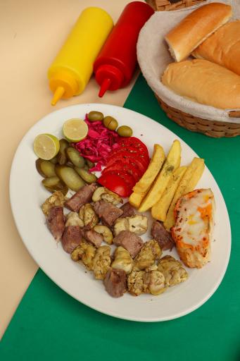 عکس کافه رستوران مادام موسیو