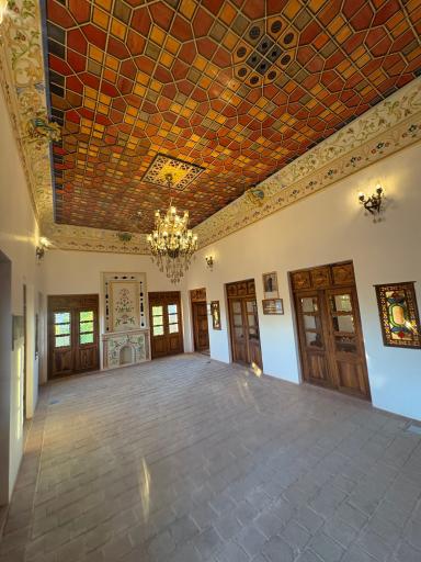 عکس ارگ تاریخی میشیجان