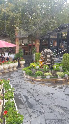 عکس رستوران سفیر