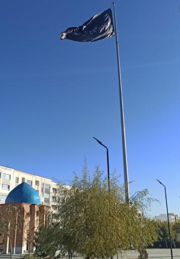 عکس مزار مطهر یک شهید گمنام دفاع مقدس 