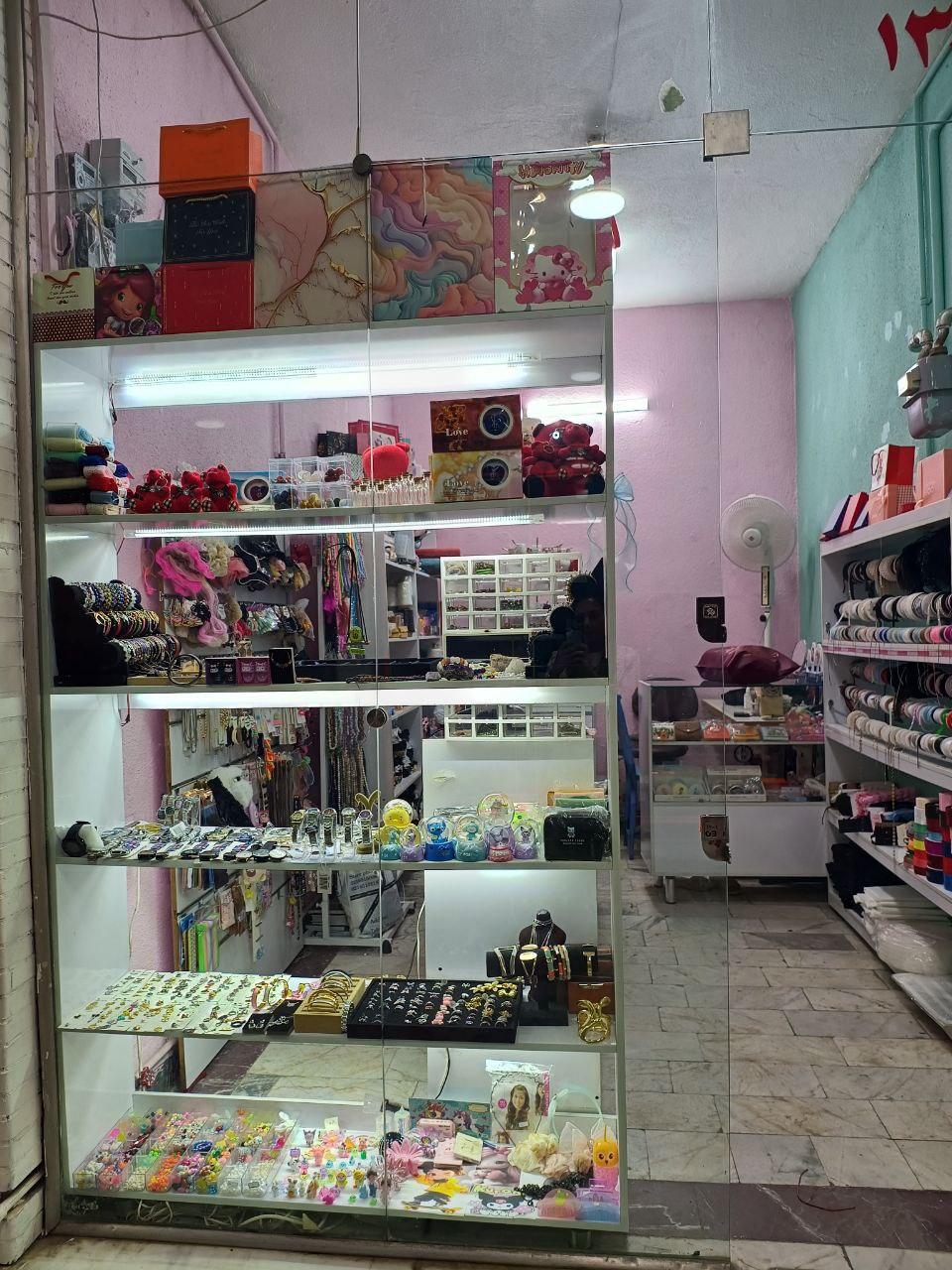 عکس گالری رُکانا