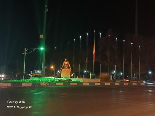 عکس میدان انقلاب