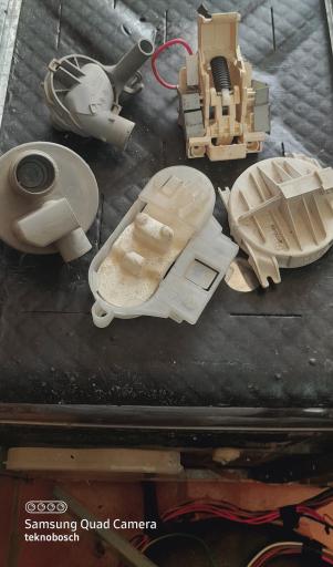 عکس تعمیرگاه تخصصی لباسشویی و ظرفشویی تکنوبوش