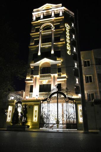 ساختمان توران 4 