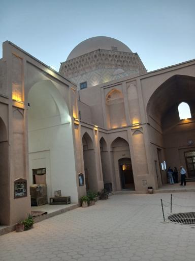 عکس زندان اسکندر (مدرسه علمیه ضیائیه)