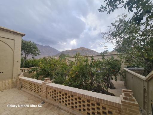 عکس بومگردی ننه رباب فراشاه