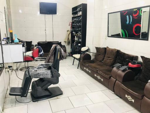 سالن زیبایی مردانه آقای خاص