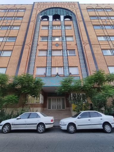 عکس مدرسه هنر و رسانه راهینو