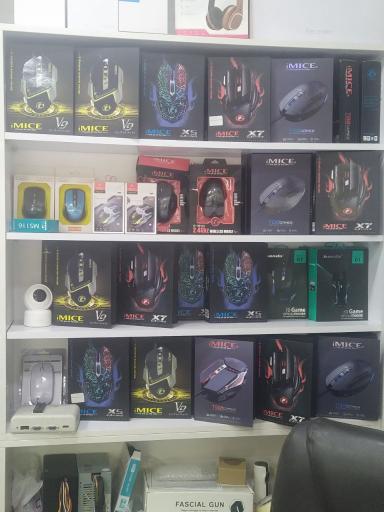 عکس فروشگاه سرزمین فناوری 