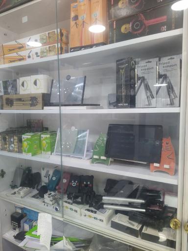 عکس فروشگاه سرزمین فناوری 