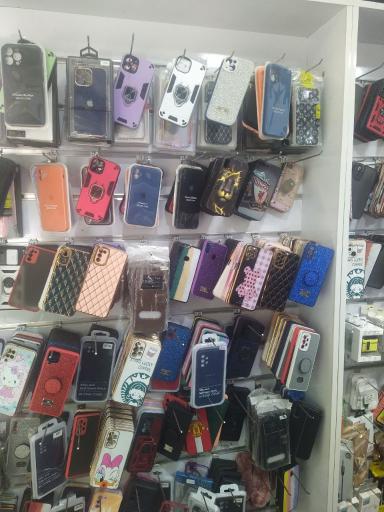 عکس فروشگاه سرزمین فناوری 