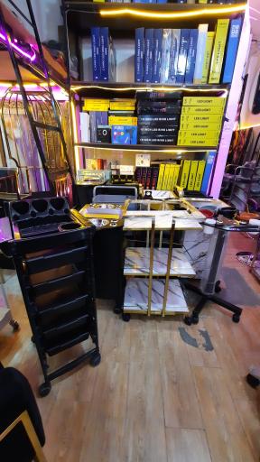 تجهیزات آرایشگاهی مؤذنی 