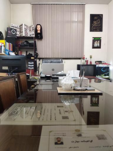 عکس آموزشگاه آرایش و پیرایش مردانه آریان هنر ۲