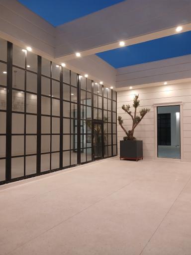 عکس آتلیه عکاسی عمارت آلفا