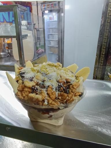 عکس آبمیوه طبیعی سونامی 