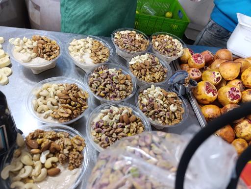 عکس آبمیوه طبیعی سونامی 