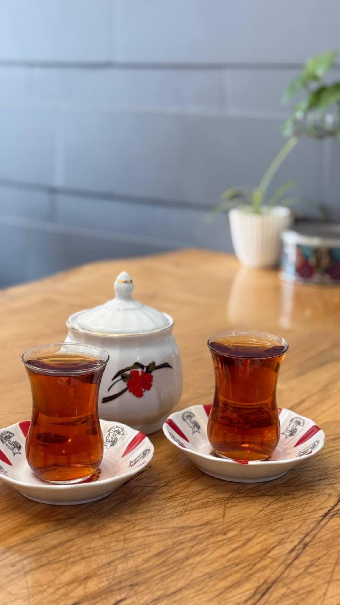 عکس غذا خوری نون ونمک